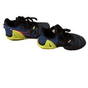 Nike Lebron Witness VI Blue Volt Basketball Shoes Size 6.5